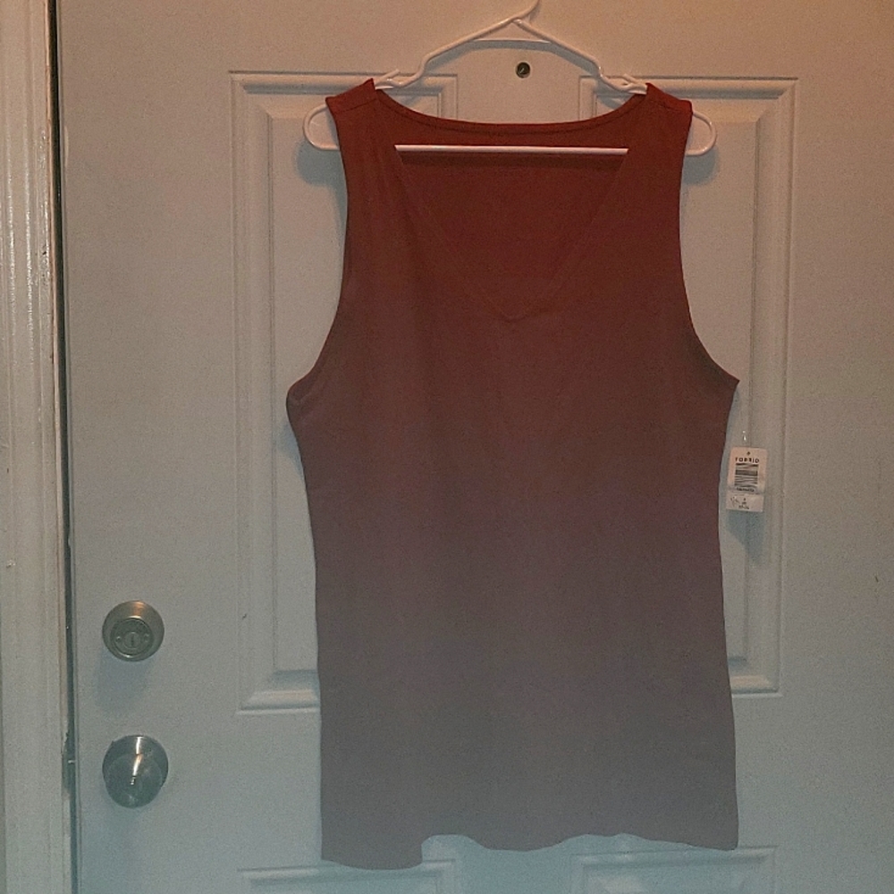 Torrid Red Foxy Deep Vneck Tank 3x NWT